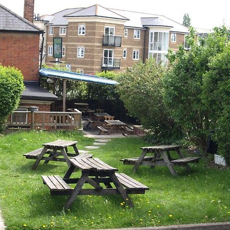 Jolly Brewers Free House Inn Bishop's Stortford Eksteriør billede
