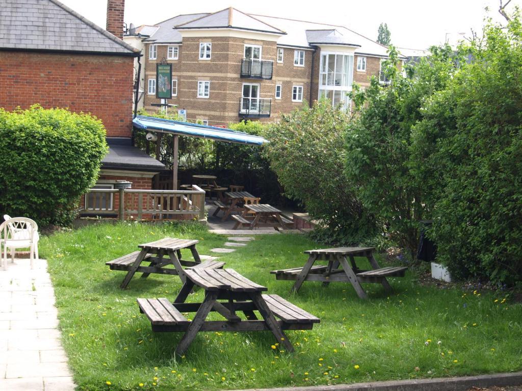 Jolly Brewers Free House Inn Bishop's Stortford Eksteriør billede
